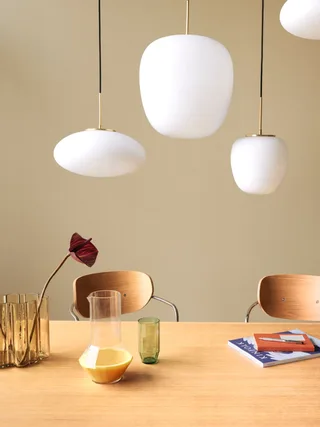Muse Pendant Ellipse White by Hübsch – interior photo 6 of 8