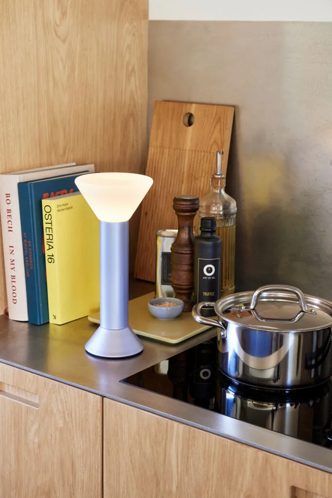 Flash Portable Lamp Metallic Purple by Hübsch – interior photo 3 of 7