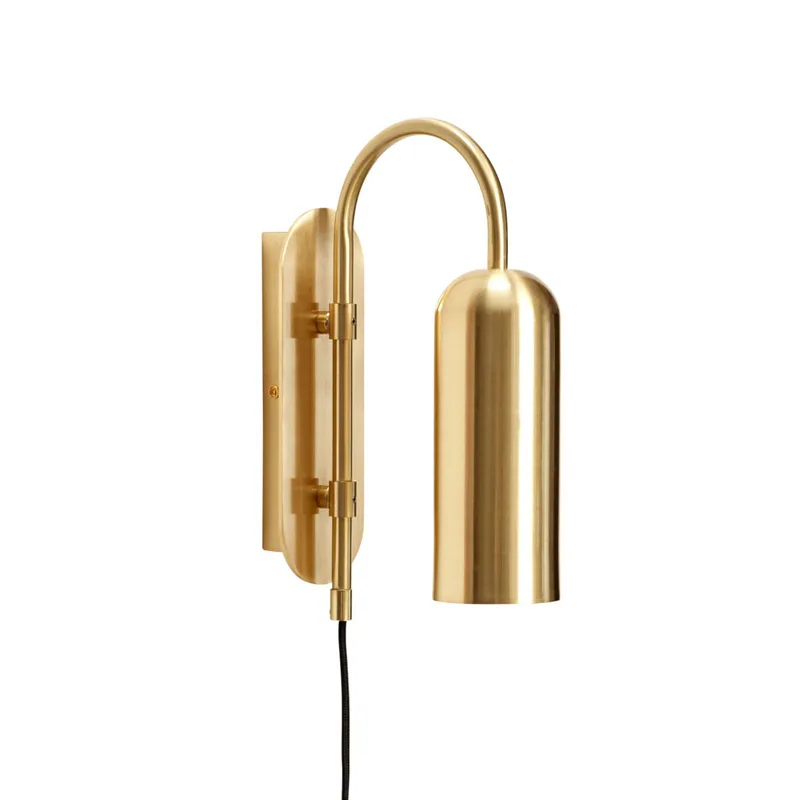 Zenith Wall Lamp Brass von Hübsch – Produktfoto