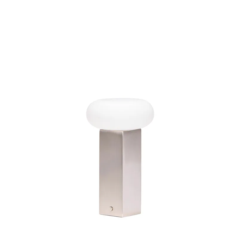 Low Portable Lamp Nickel van Hübsch – productfoto 2 van 2