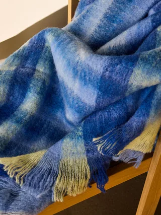 Loom Plaid Blue von Hübsch – Ambientefoto 2 von 3