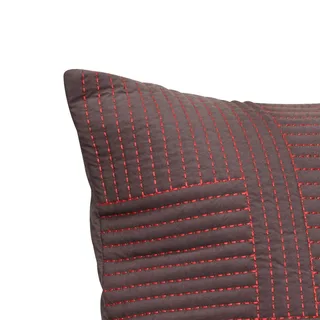 Floy Cushion Brown/Red van Hübsch – sfeerfoto 1 van 4