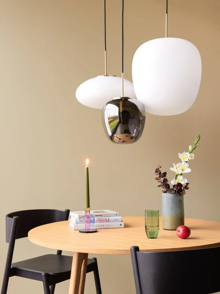 Muse Pendant Ellipse White by Hübsch – interior photo 7 of 8