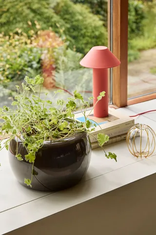 Maru Pots Small Blue/Brown (set of 2) van Hübsch – sfeerfoto 3 van 5