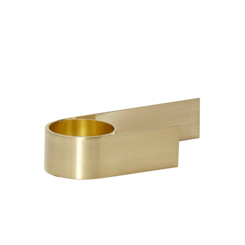 Roll Tealight Holder Brass van Hübsch – productfoto