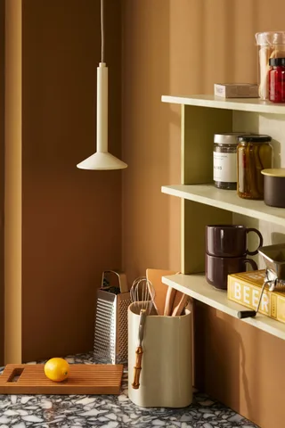 Chromatic Pendant Light grey von Hübsch – Ambientefoto 2 von 3