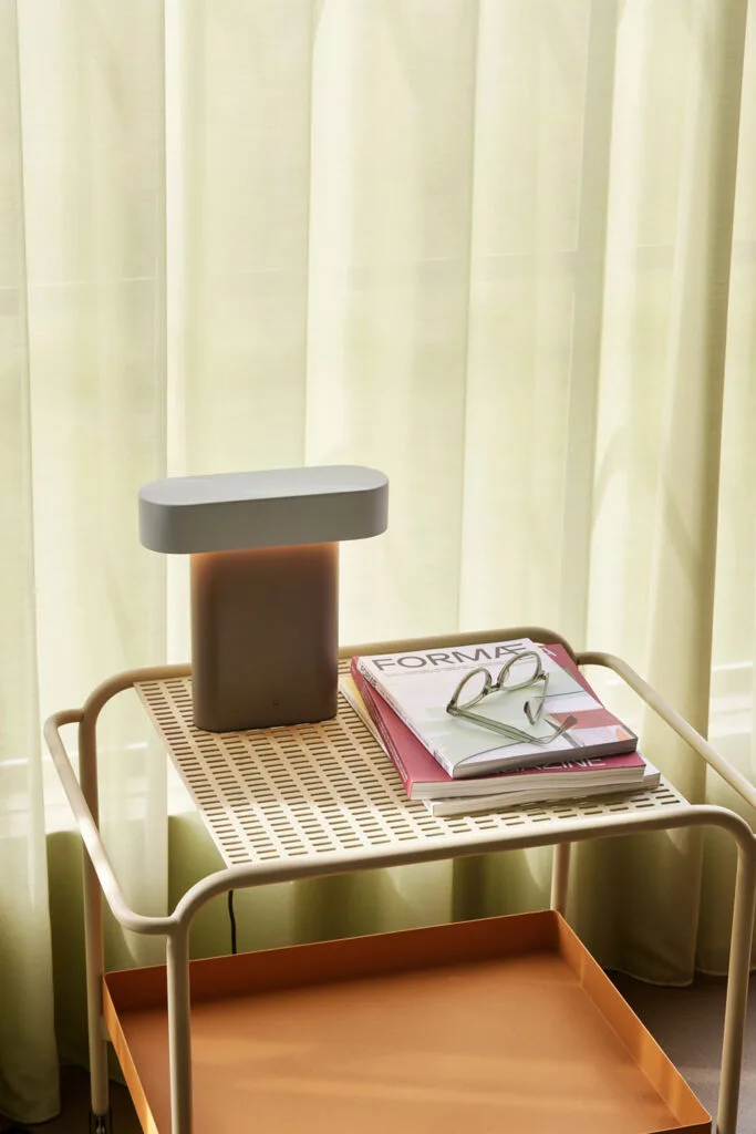 Sleek Table Lamp Brown/Light grey by Hübsch – interior photo 2 of 4