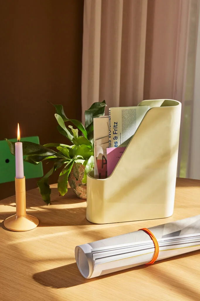 Redux Desk Organiser Offwhite/Light Yellow/Petrol (set of 3) von Hübsch – Ambientefoto 1 von 6