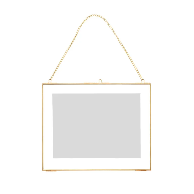 Loft Frame Chained Small Brass by Hübsch – product photo