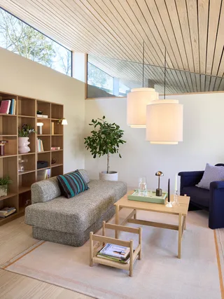 Heritage Magazine Holder Oak by Hübsch – interior photo 4 of 5
