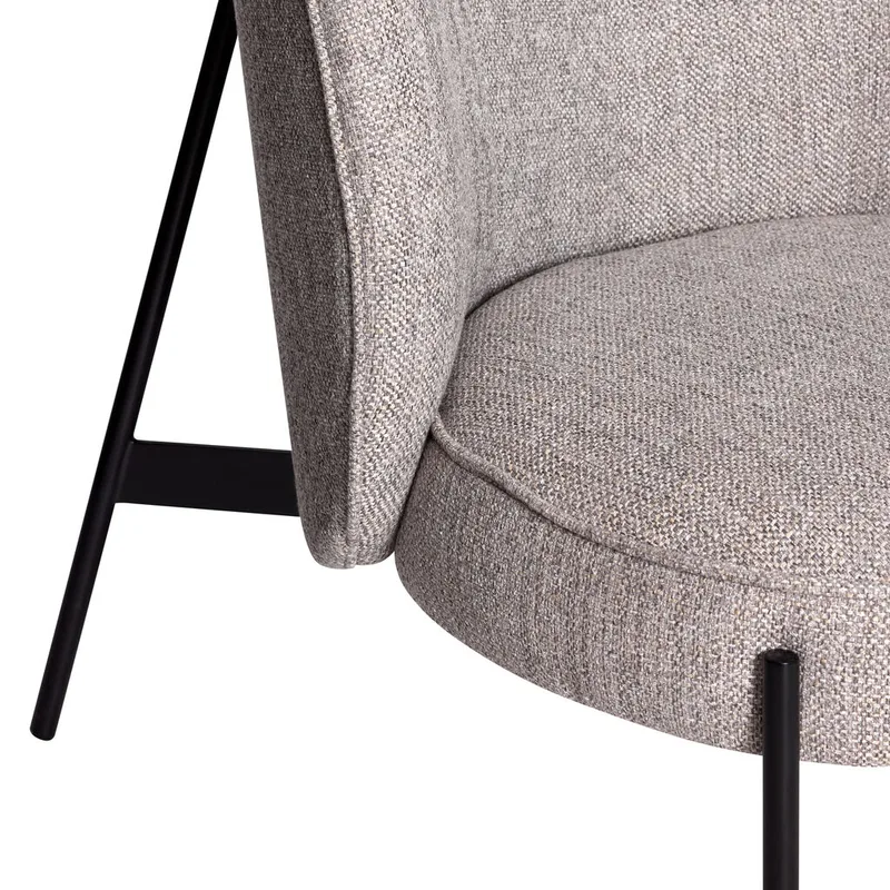 Area Lounge Chair Light grey van Hübsch – sfeerfoto 1 van 6