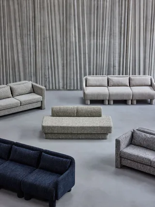Paza Sofa Light green von Hübsch – Ambientefoto 6 von 9