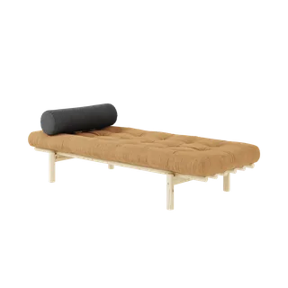 NEXT DAYBED CLEAR LACQUERED W. 4-LAYER MIXED MATTRESS FUDGE BROWN van Karup Design – productfoto 7 van 7