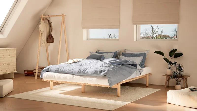 PACE BED CLEAR LACQUERED 140 X 200 by Karup Design – interior photo 3 of 9