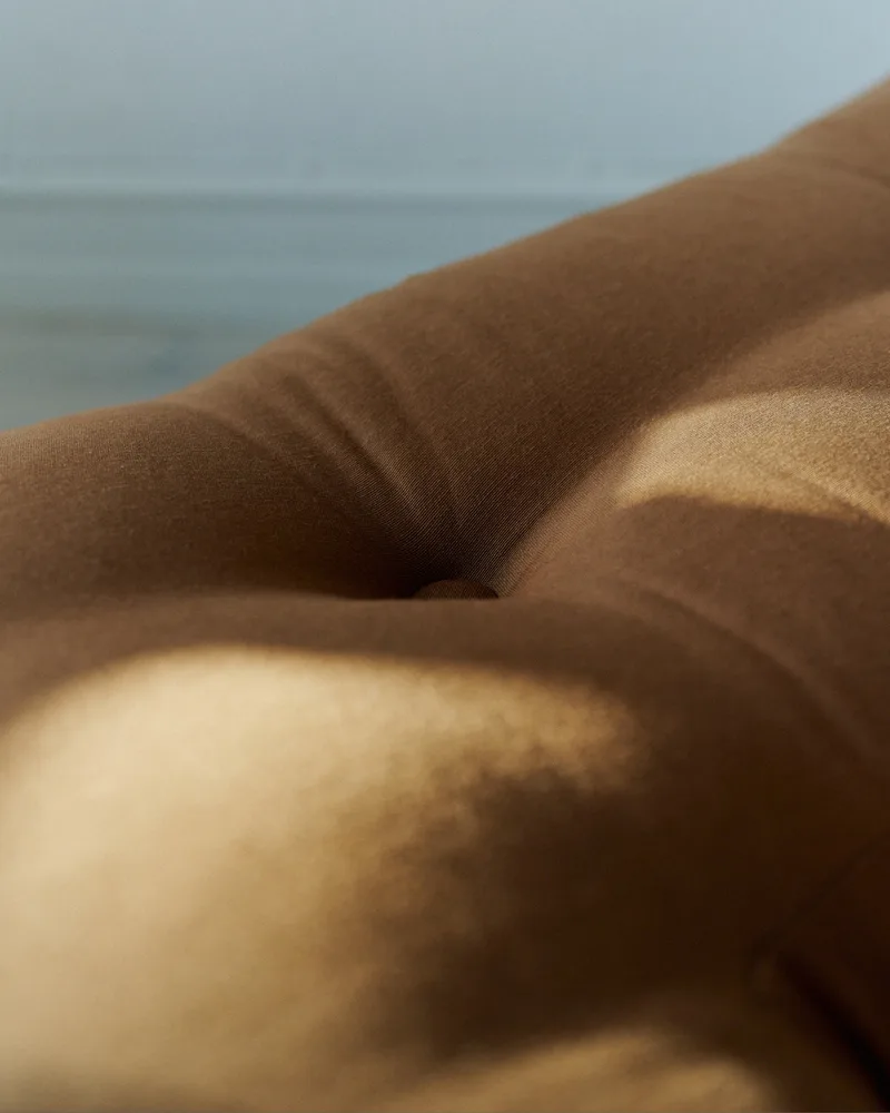 CUBE CHAIR BROWN van Karup Design – sfeerfoto 10 van 13
