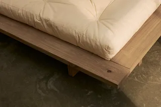JAPAN BED OAK 180 X 200 von Karup Design – Ambientefoto 5 von 18