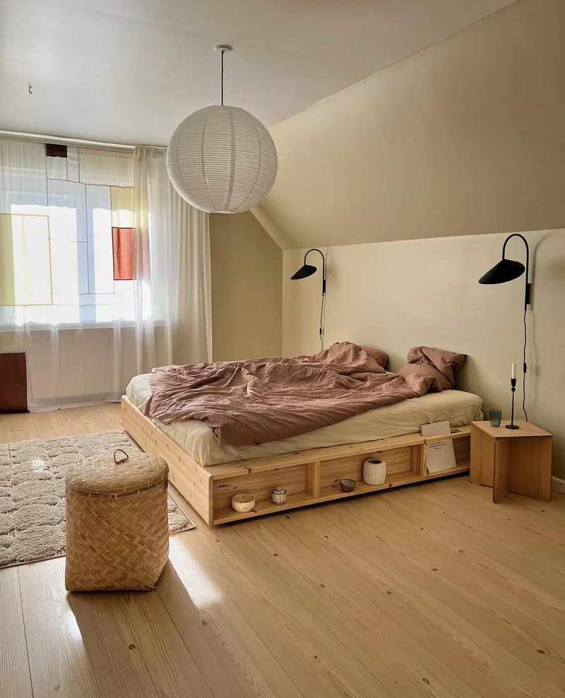 ZIGGY BED CLEAR LACQUERED 140 X 200 by Karup Design – interior photo 8 of 9