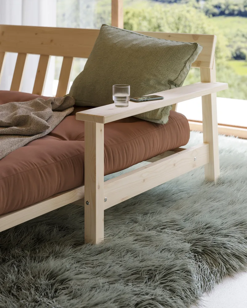 UNWIND CLEAR LACQUERED W. 5-LAYER MIXED MATTRESS LINEN de Karup Design – photo d’ambiance 6 sur 10