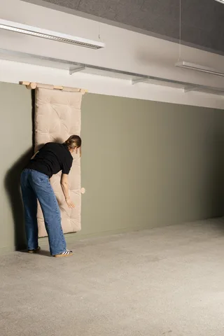 HOOKED RAW 75 x 200 W. BRAVO MATTRESS FUDGE BROWN by Karup Design – interior photo 8 of 13