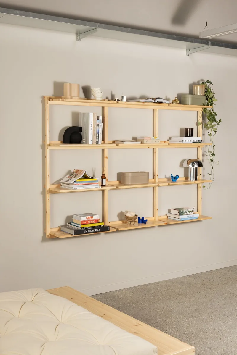 GROOVE SHELVING BIG RAW by Karup Design – interior photo 10 of 17