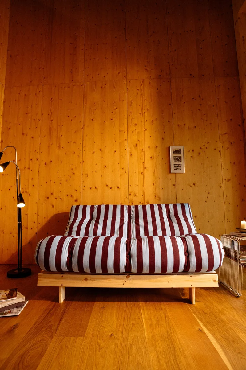 ROOTS RAW 90 X 200 W. ROOTS MATTRESS BURGUNDY-LIGHT BLUE by Karup Design – interior photo 6 of 11