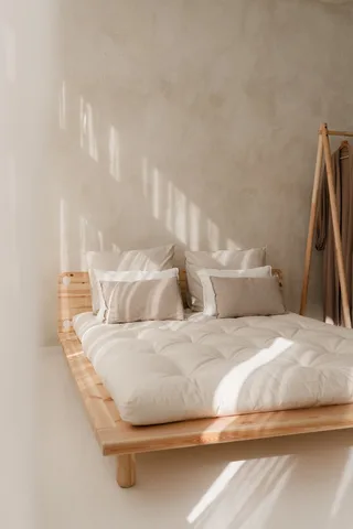 PEEK BED CLEAR LACQUERED 140 X 200 W. 2 BED LAMPS by Karup Design – interior photo 7 of 13