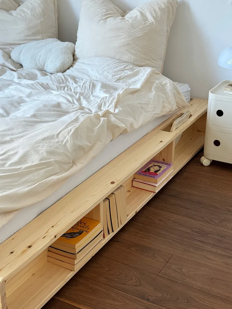 ZIGGY BED CLEAR LACQUERED 140 X 200 by Karup Design – interior photo 5 of 9