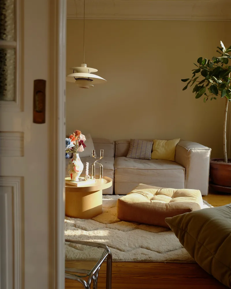 MORE POUF BEIGE von Karup Design – Ambientefoto 2 von 10