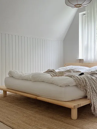 PEEK BED CLEAR LACQUERED 140 X 200 W. 2 BED LAMPS by Karup Design – interior photo 4 of 13