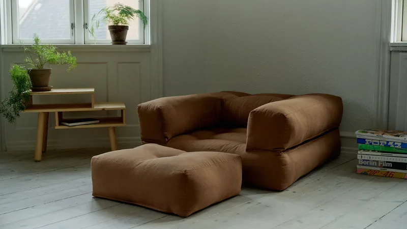 CUBE CHAIR BROWN van Karup Design – sfeerfoto 12 van 13