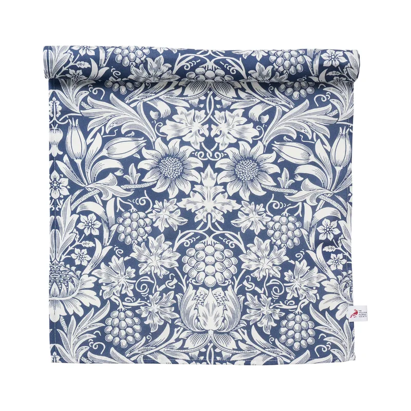 Sunflower löpare van Klippan Yllefabrik in Dark denim – productfoto