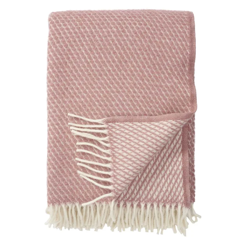 Velvet by Klippan Yllefabrik in Gammelrosa – product photo