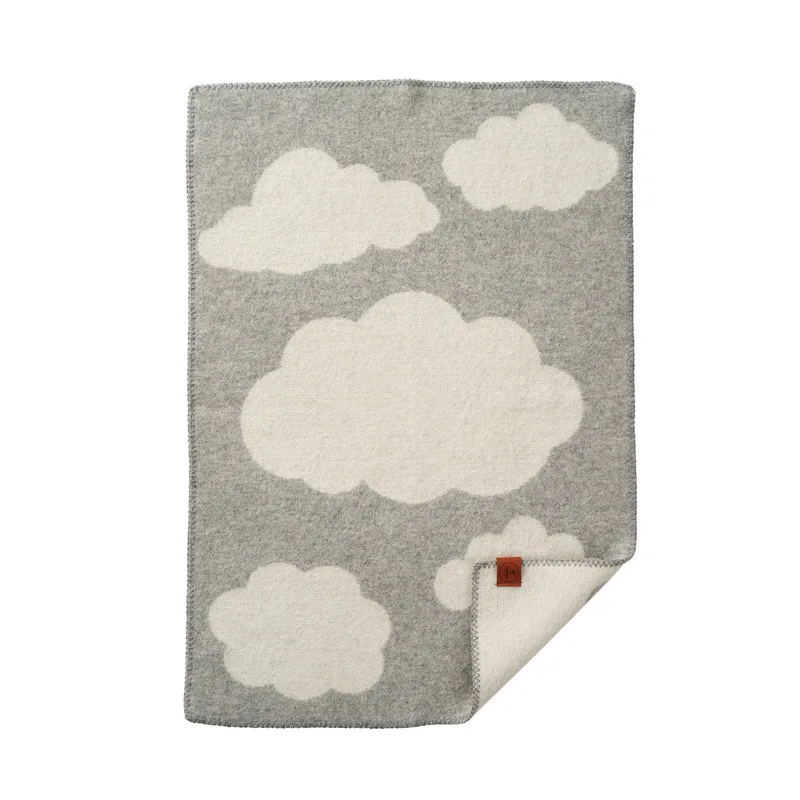 Cloudy day van Klippan Yllefabrik in Grey – productfoto