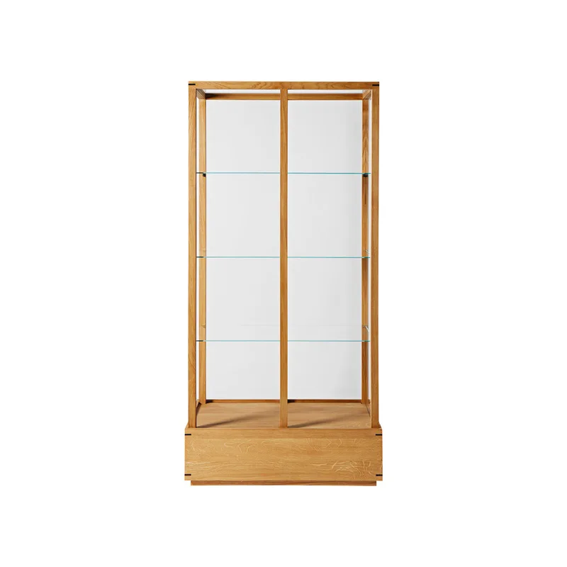 Japanese Vitrine L van Kristina Dam Studio – productfoto