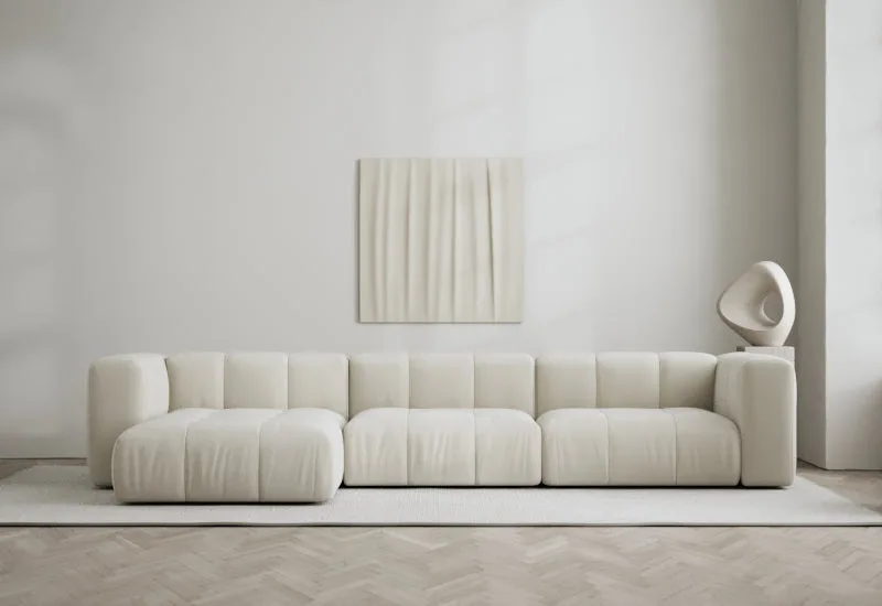 Cecco 3-sits soffa med divan vänster by LAYERED in Bouclé Pearly Off White – interior photo