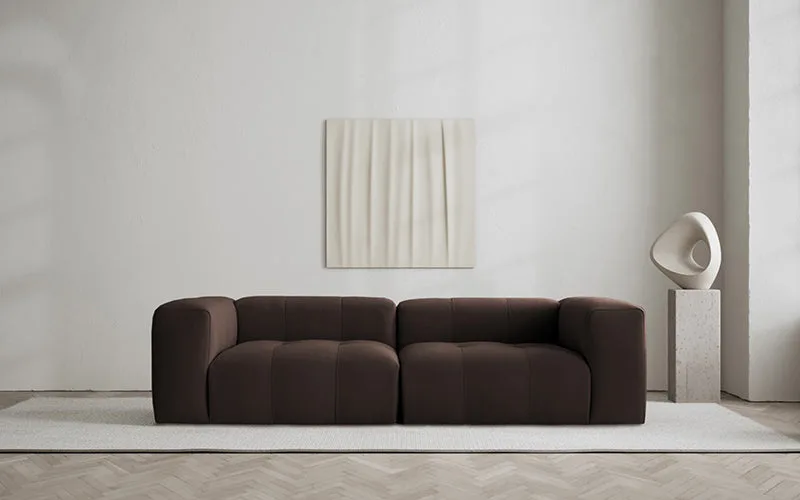 Cecco 2-sits soffa de LAYERED en Wool Brown – photo d’ambiance