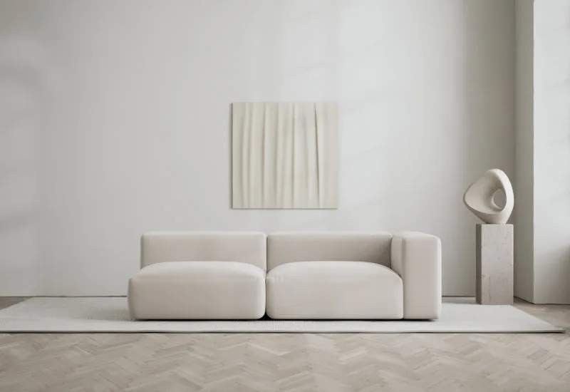 Rosso 2-sits soffa öppen vänster by LAYERED in Velvet Bone White – interior photo