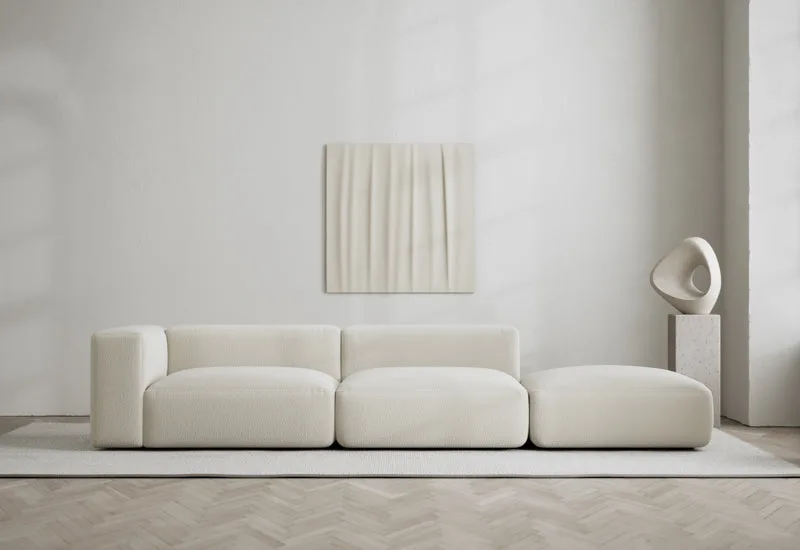 Rosso 3-sits soffa öppen höger by LAYERED in Bouclé Pearly Off White – interior photo