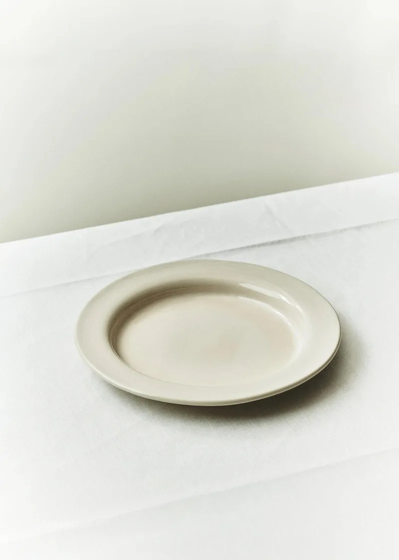 S.R. DINNER PLATE by LOUISE ROE in 1 PLATE – product photo 2 of 2