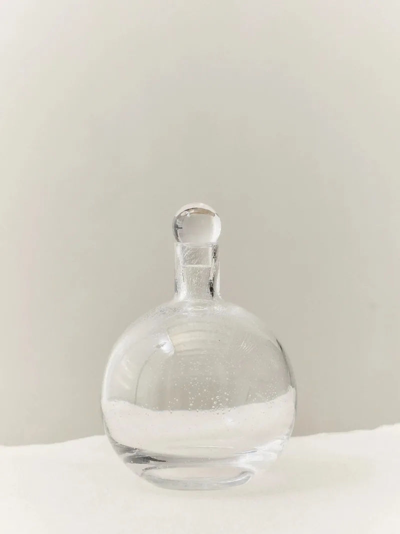 BUBBLE GLASS CARAFE ROUND by LOUISE ROE – product photo