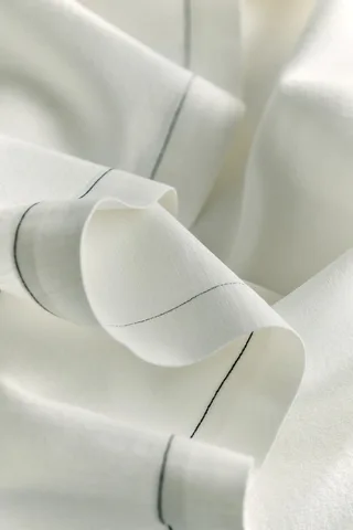 S.R. TABLE CLOTH 03 by LOUISE ROE – interior photo 3 of 3
