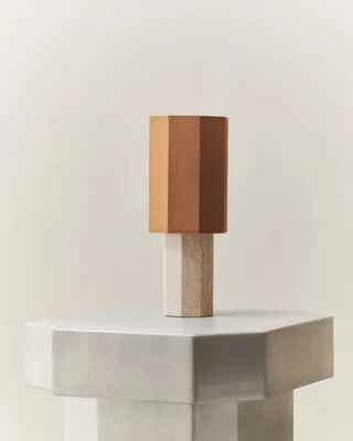 EIGHT OVER EIGHT LAMP SMALL by LOUISE ROE in Travertine, Brass Colored – product photo 2 of 2