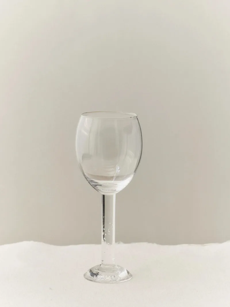 BUBBLE GLASS WINE PLAIN TOP by LOUISE ROE – interior photo