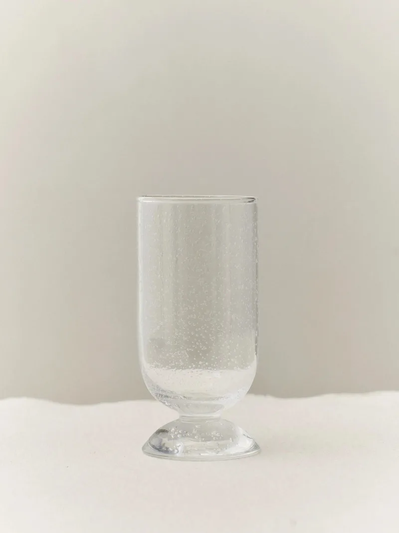 BUBBLE WATER GLASS TALL van LOUISE ROE – productfoto