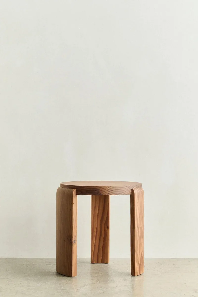 SPINA STOOL by LOUISE ROE in Pine Wood – interior photo