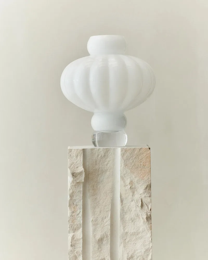 BALLOON VASE 03 GLASS by LOUISE ROE in Opal White – product photo