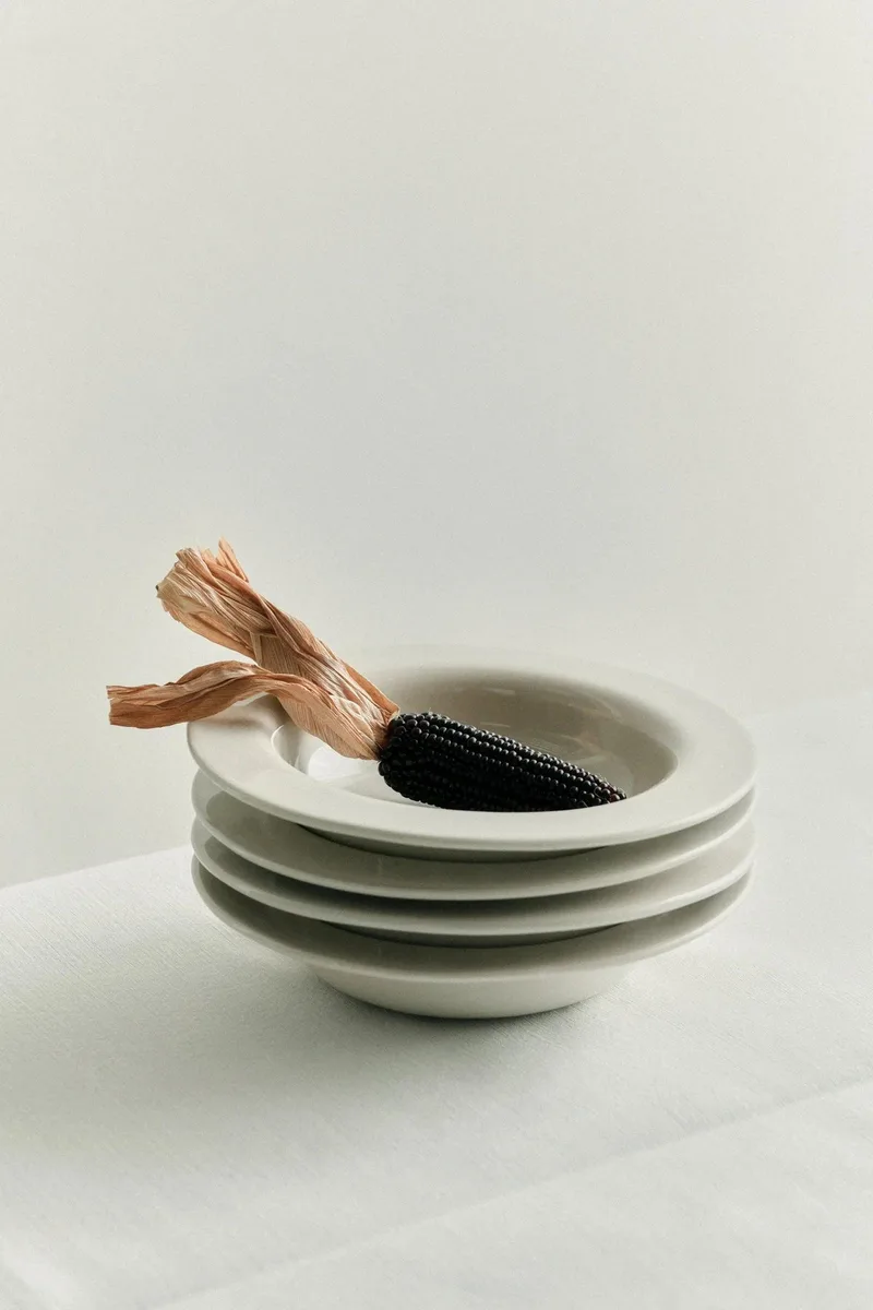 S.R. LARGE SHALLOW BOWL by LOUISE ROE in BUNDLE (4 BOWLS) – product photo