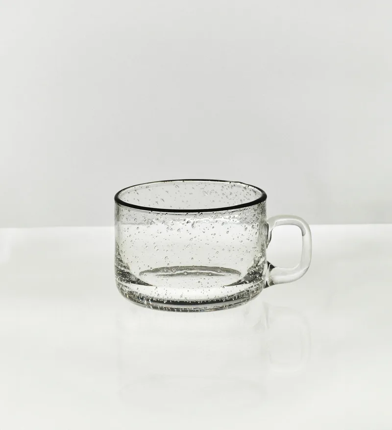 S.R. BOWL WITH HANDLE van LOUISE ROE in 1 BOWL – productfoto