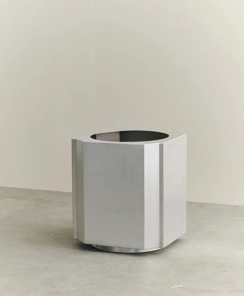 FUNKI POT LARGE by LOUISE ROE in Brushed Alu – product photo