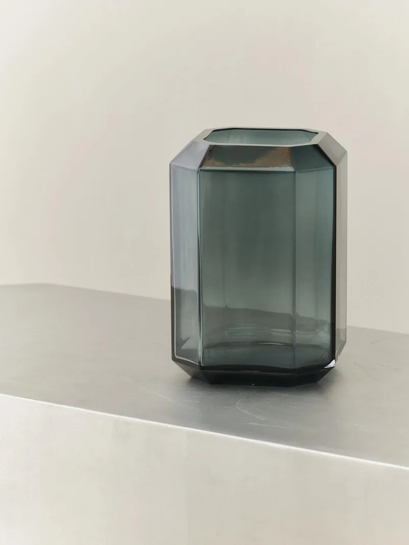 JEWEL VASE GIANT by LOUISE ROE in Blue – interior photo
